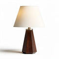 Lampada da tavolo in legno di mogano con paralume in tessuto beige dimensioni 30 x 30 x 50cm